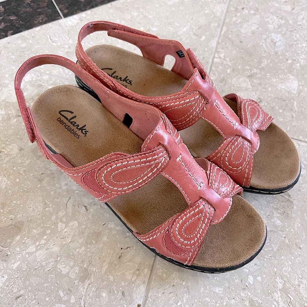 Clarks coral Lexi sandals